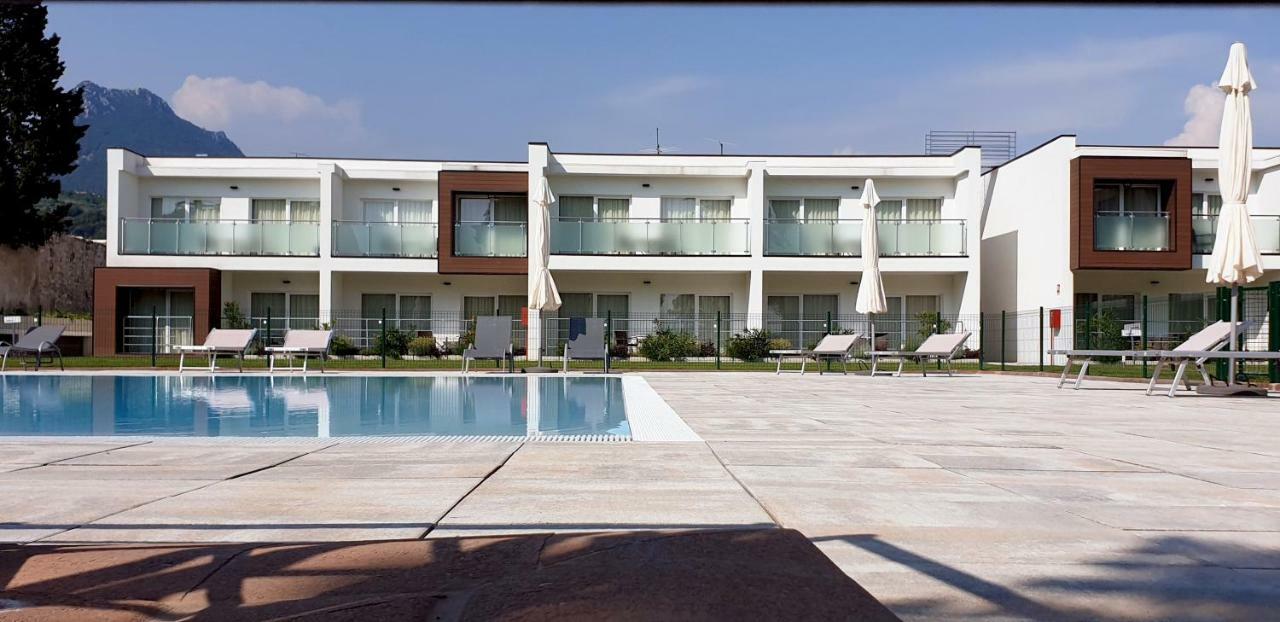 Piamarta Apartments Тосколано-Мадерно Экстерьер фото